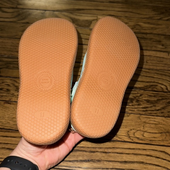 Livie and Luca Pio Pio Sandals - Picture 4 of 7